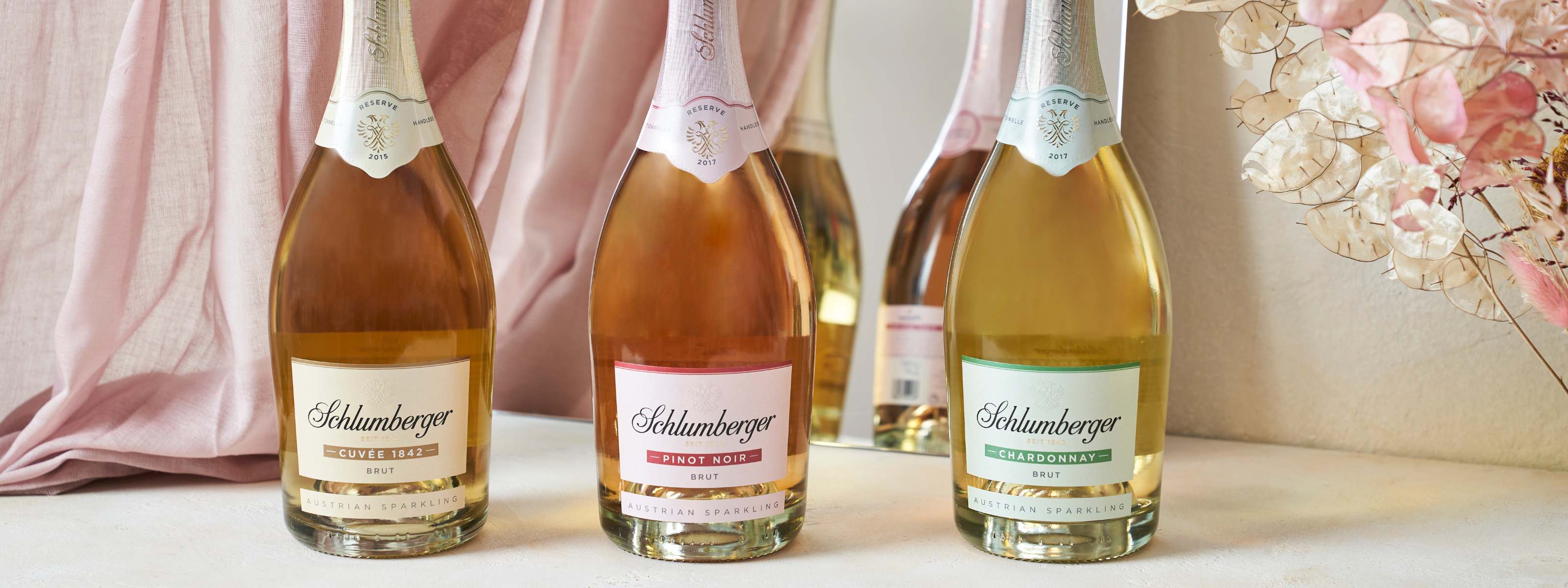 Hero Reserve Sorten vor Spiegel