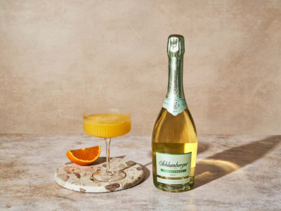 Margarita Mimosa Drink in einer Champagnerschale