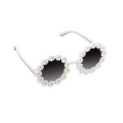 Blumenbrille mit weißen Blüten